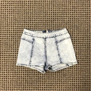 White-washed Jean shorts